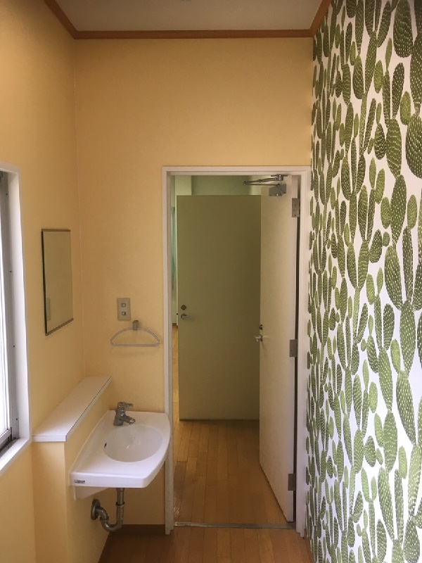 トイレにサボテンの輸入壁紙を施工させて頂きました Official Website 輸入壁紙専門店 デコール岡山 Deco All Okayama